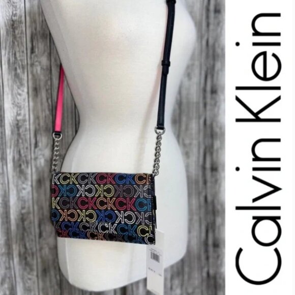 CALVIN KLEIN Multicolored Logo Crossbody Chain Wallet MSRP $138 - Picture 1 of 16